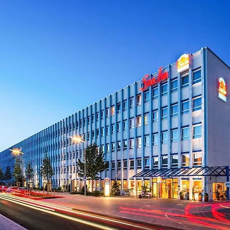 Hotel Comfort Hotel, Star Schwabing 3*
