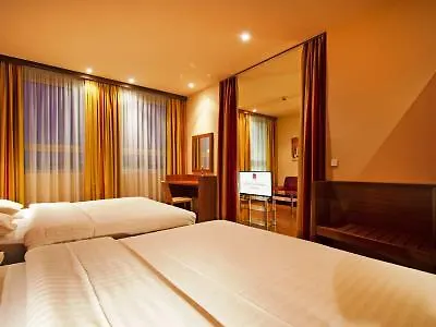 Comfort Hotel, Star Schwabing
